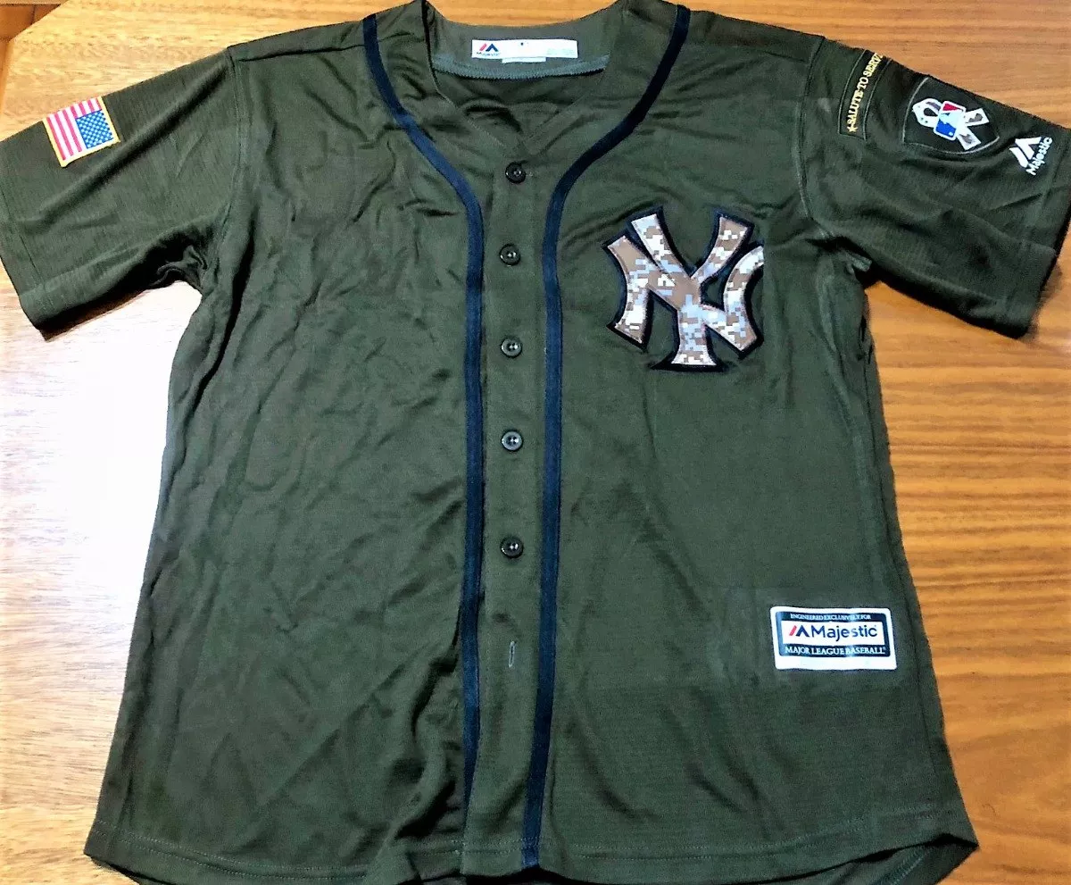 yankees salute to service jersey