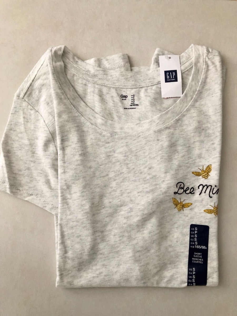Camiseta Gap Feminina 100% Original Cinza \u0026 Branco P - R$ 122,41 em Mercado Livre