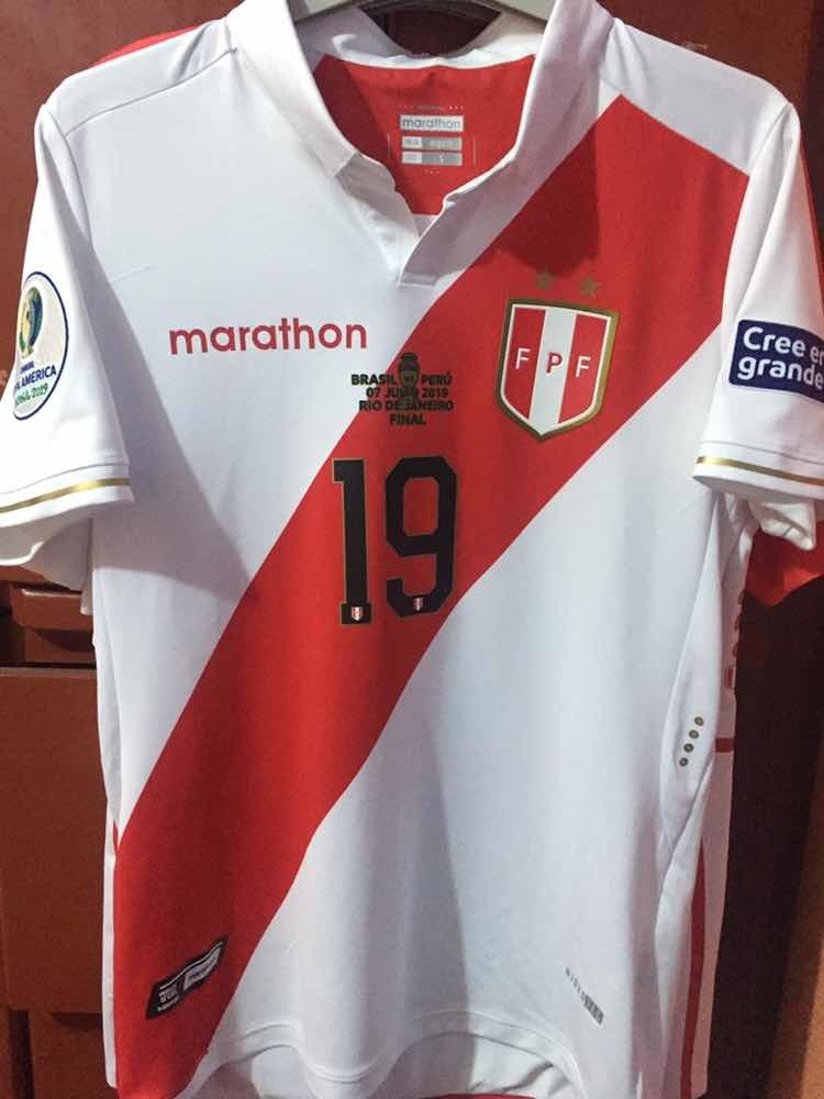 Camiseta Selección Perú Copa América 2019 Talla S - S/ 700,00 en Mercado  Libre