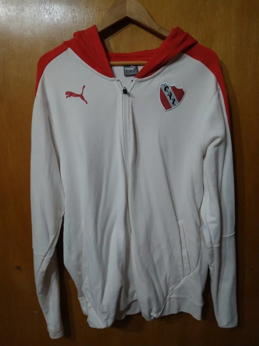 campera independiente puma