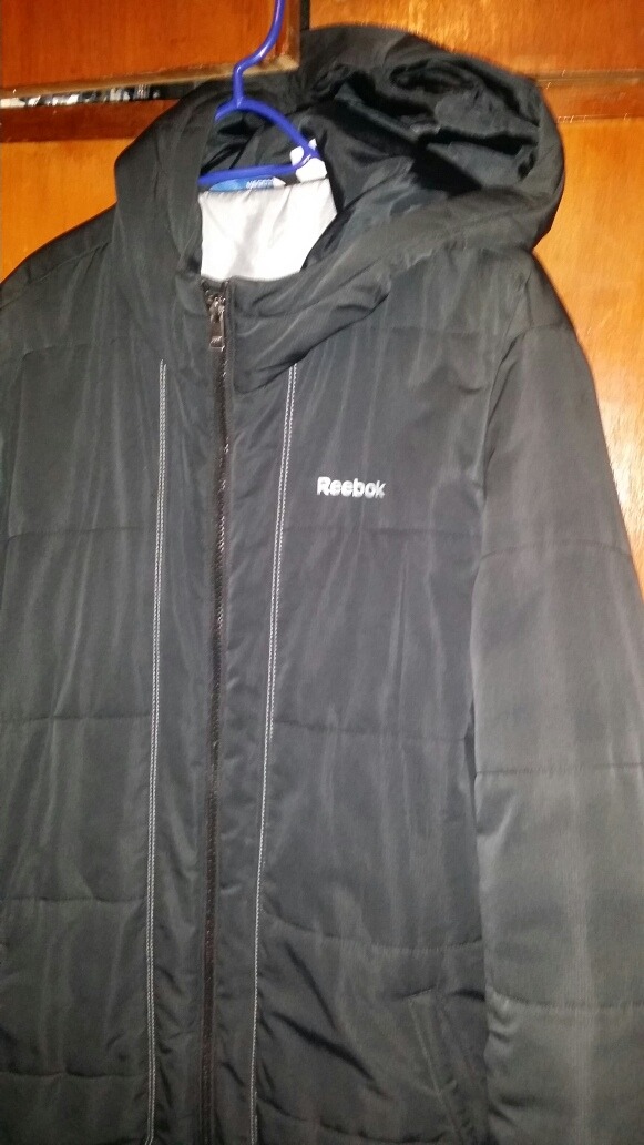 campera reebok