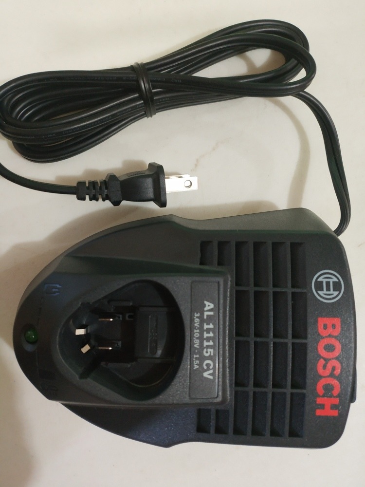 Bosch Cargador est/ándar Modelo AL 1115 CV