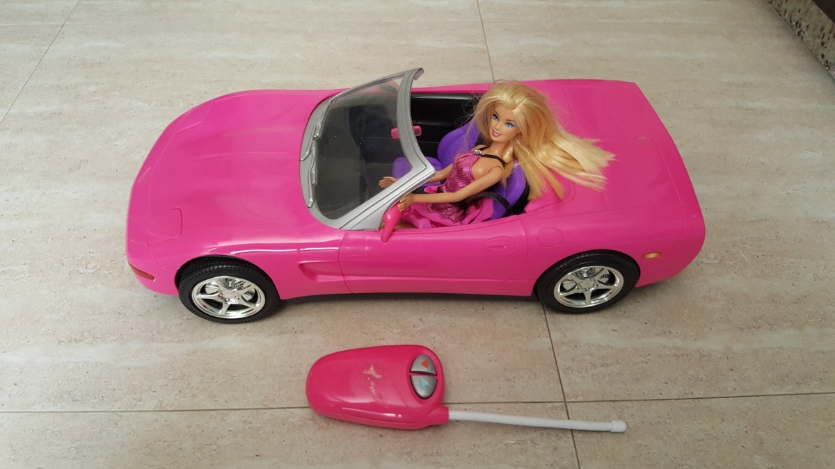 Carro De Barbie A Control Remoto. Incluye La Barbie. Usado - Bs. 1.200.000,00 en Mercado Libre