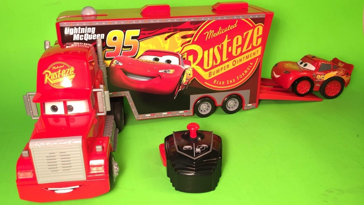 mack and lightning mcqueen buddy pack