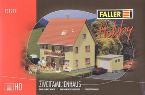 Faller h0 131225 casa con balcón nuevo