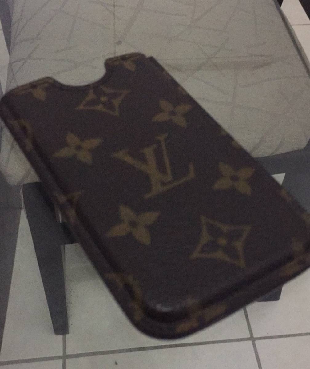 Case Para iPhone 4s Original Louis Vuitton - R$ 800,00 em Mercado Livre