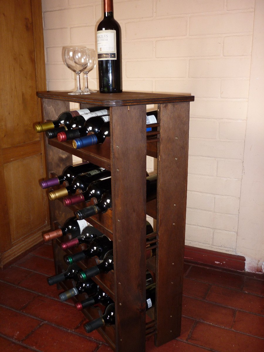 Cava Para Vinos Modelo Tudor Capacidad 16 Botellas $ 42000 en Cava Para Vinos Modelo Tudor Capacidad 16 Botellas $ 42000 en