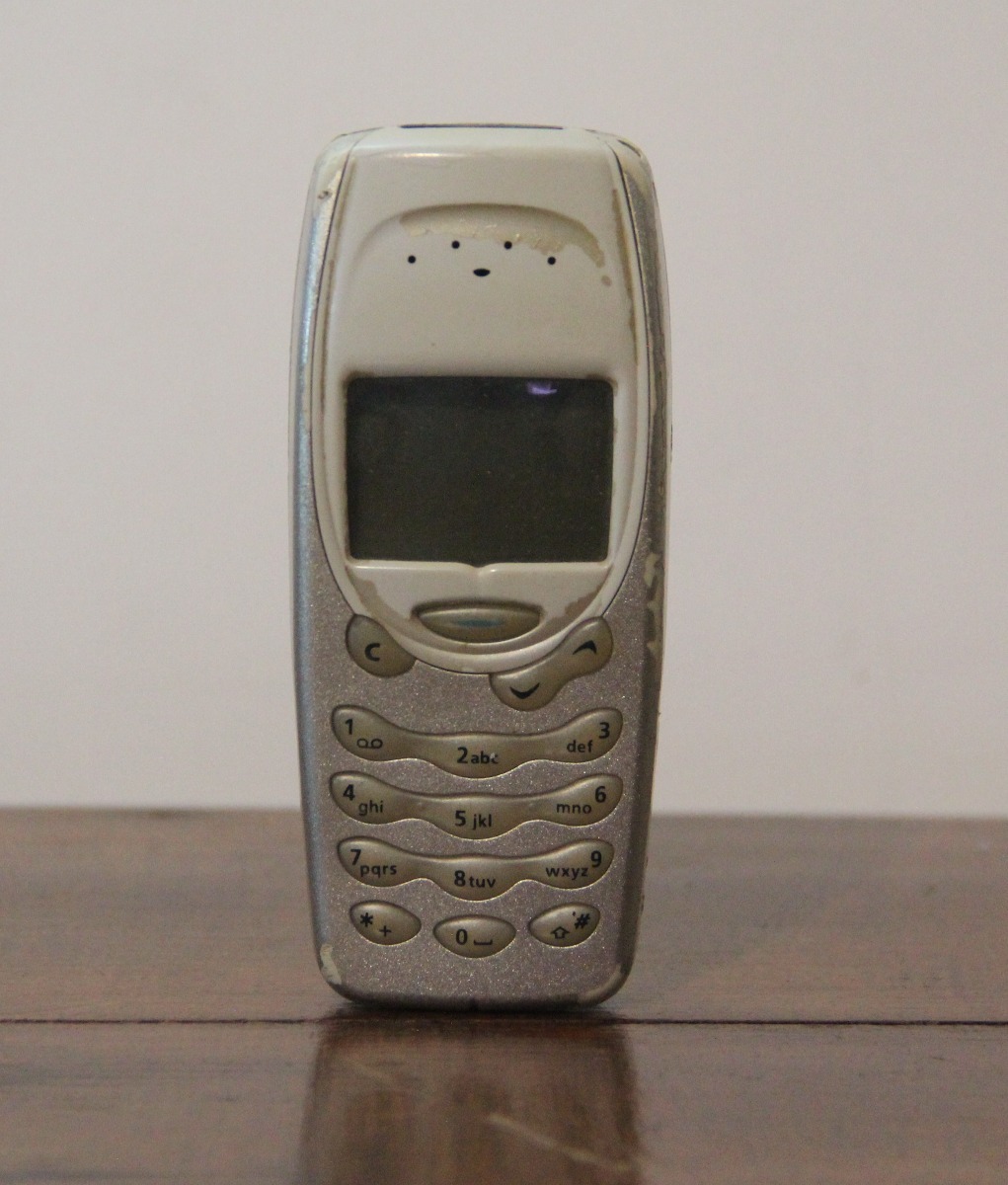 Celular Nokia 3310 Antigo Tijolão Defeito - R$ 39,99 em Mercado Livre