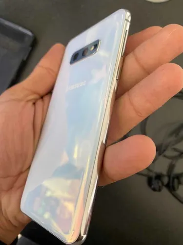 Celular Samsung S10 E