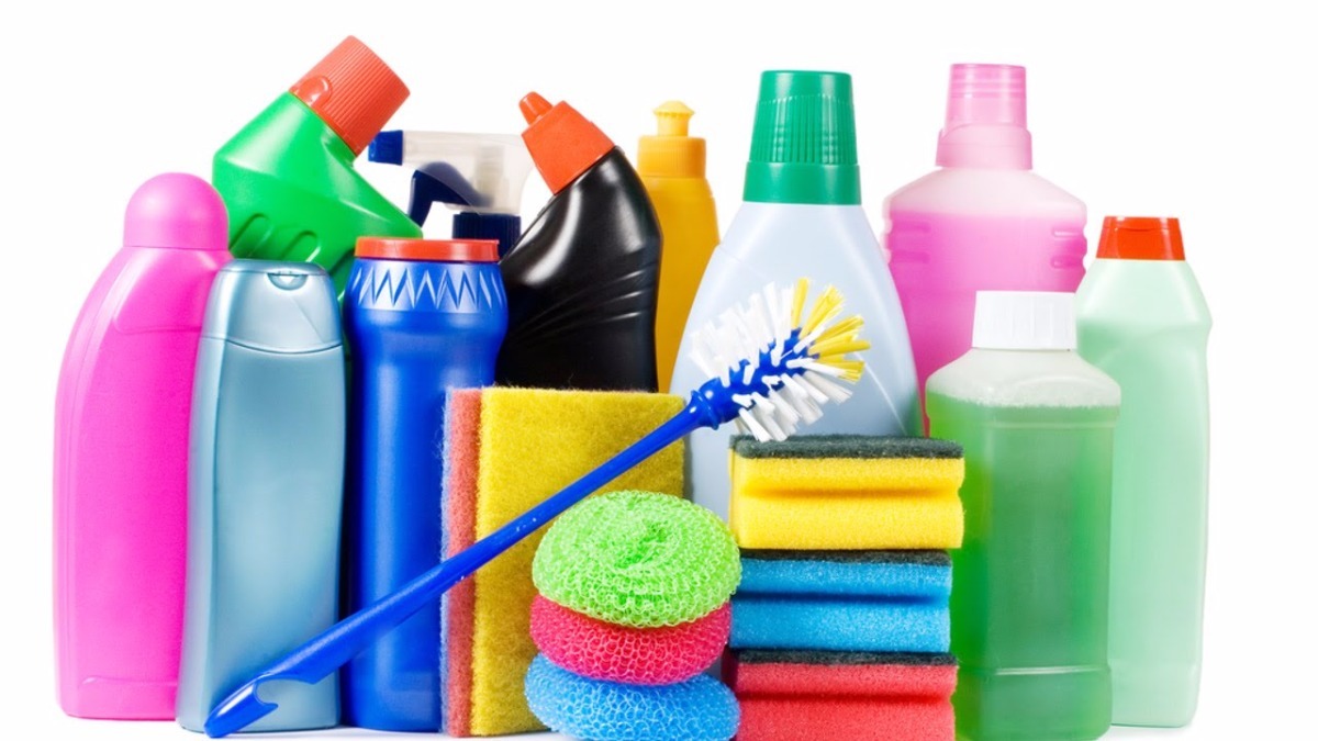 8 dicas de limpeza e seus produtos adequados