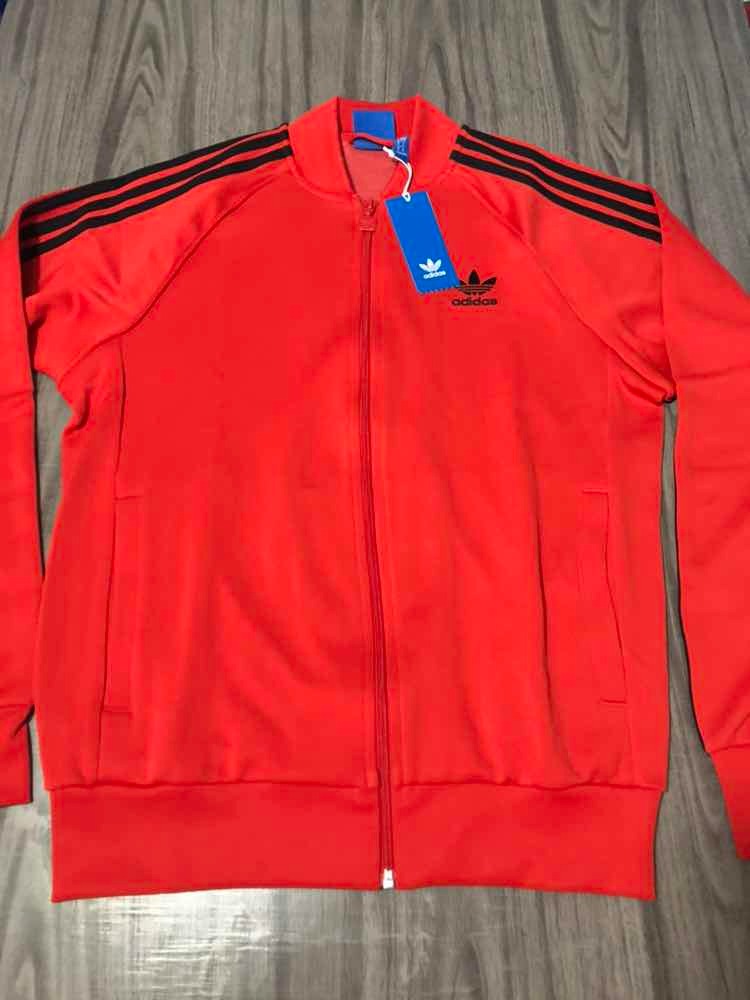 chaqueta adidas originals hombre roja