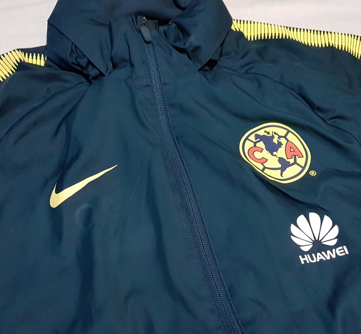 Chamarra Club America Nike Utileria Storm Fit 4,500.00 en Mercado Libre