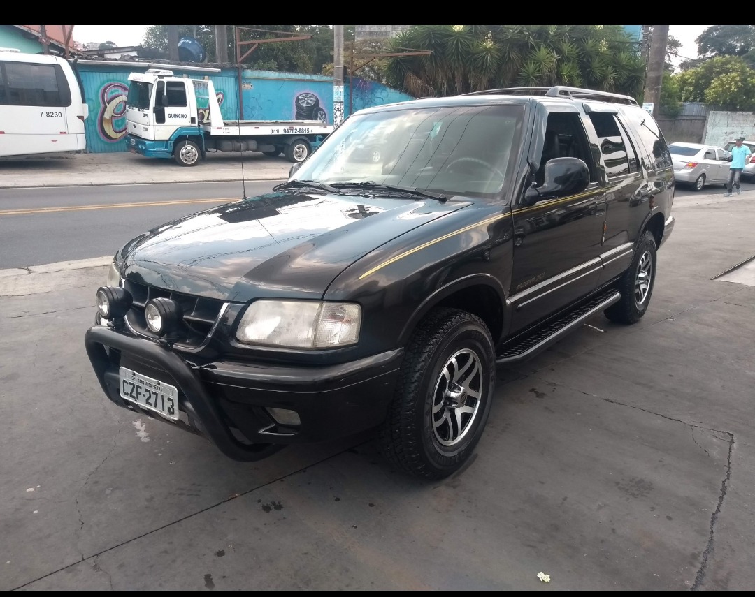 Chevrolet Blazer 4.3 V6 Executive 5p Automática 2000 - R