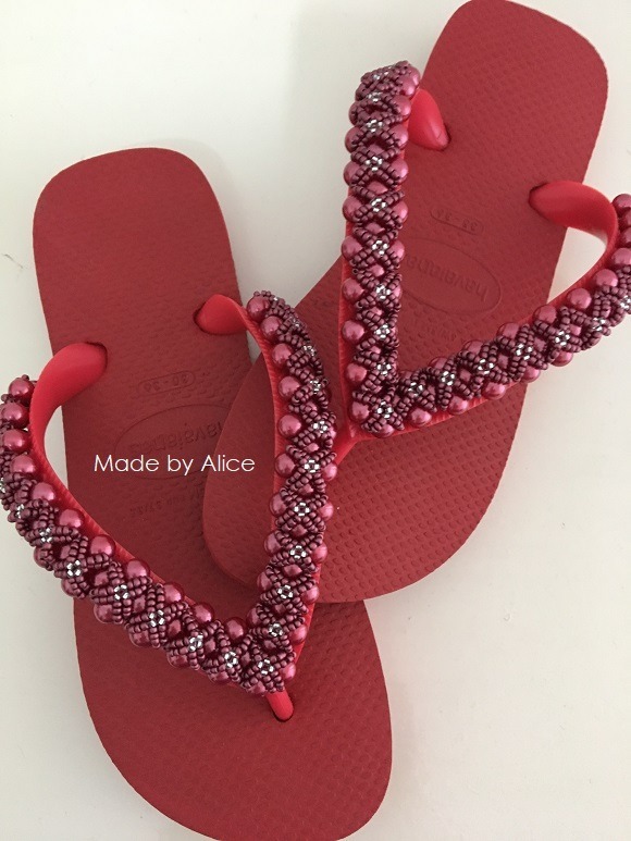 sandalias havaianas decoradas com miçangas passo a passo
