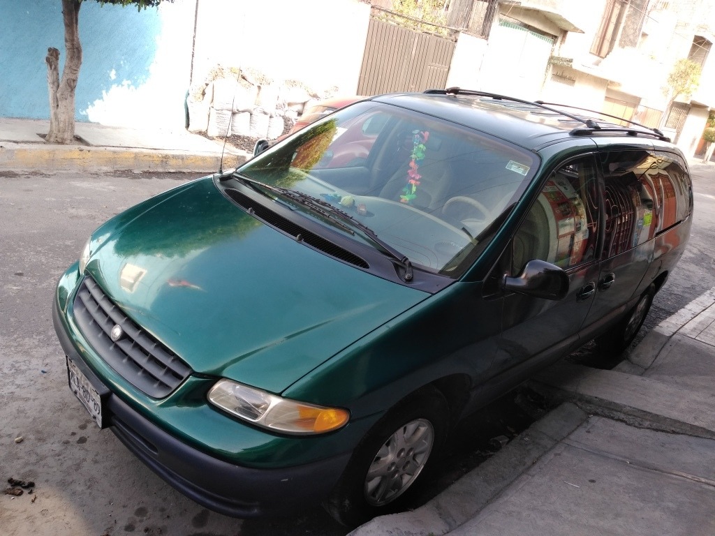 chrysler voyager 1999 precio