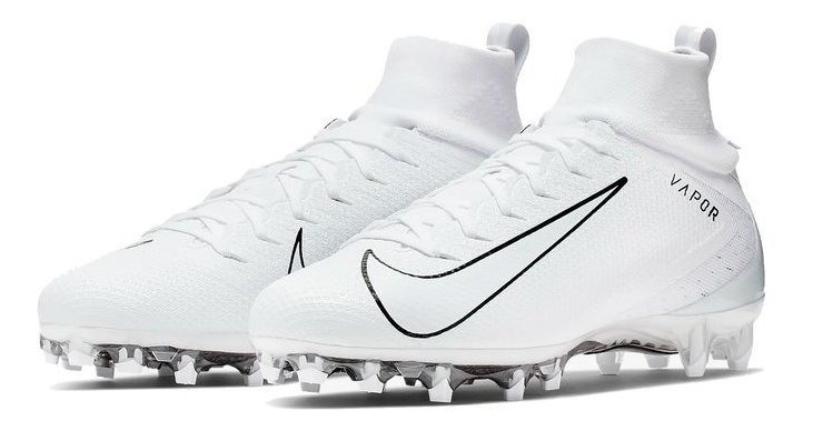 untouchable pro 3 cleats