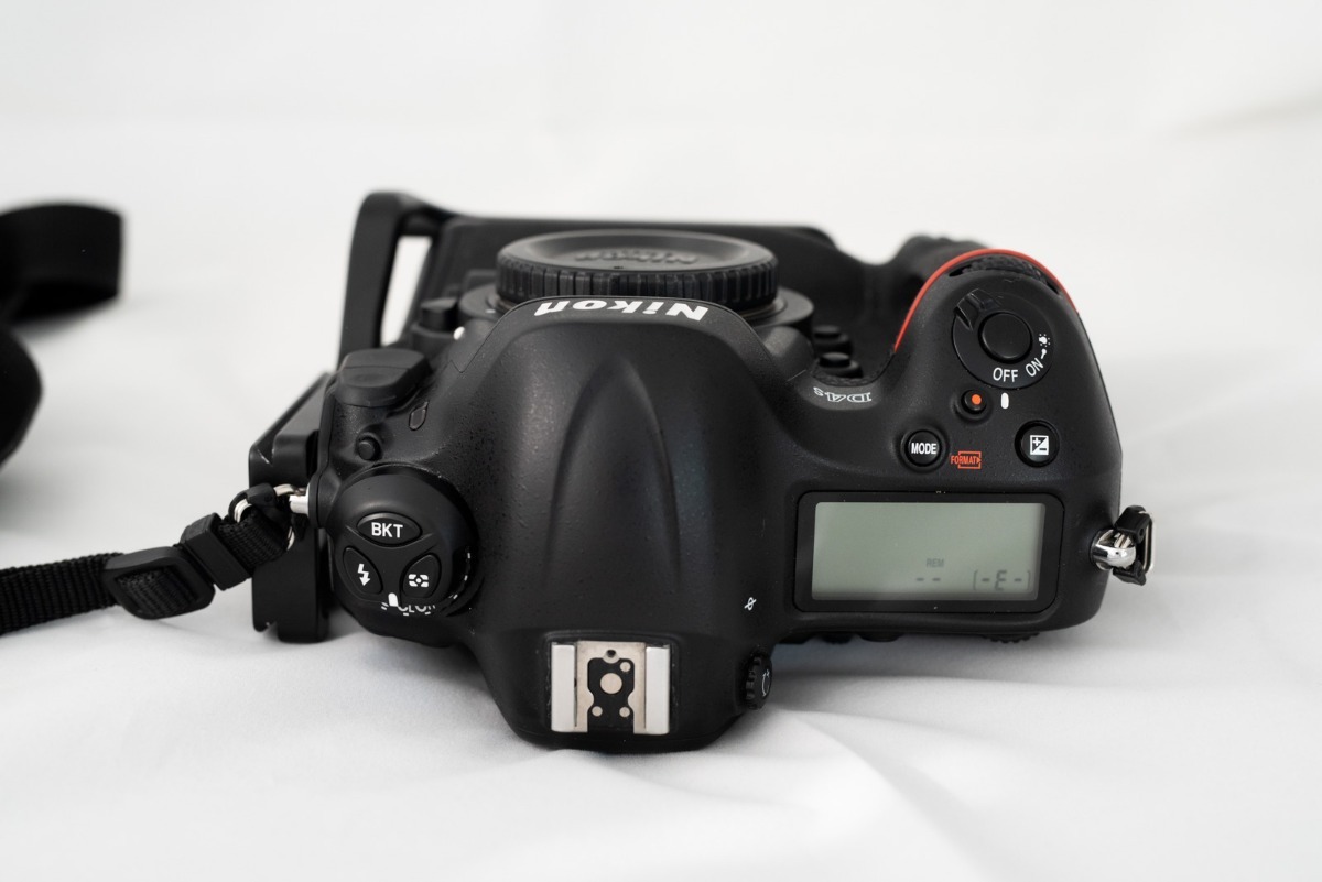 Câmera Nikon D4s 16mp - Dslr Full Frame - 65.000 Cliques - R$ 15.900,00