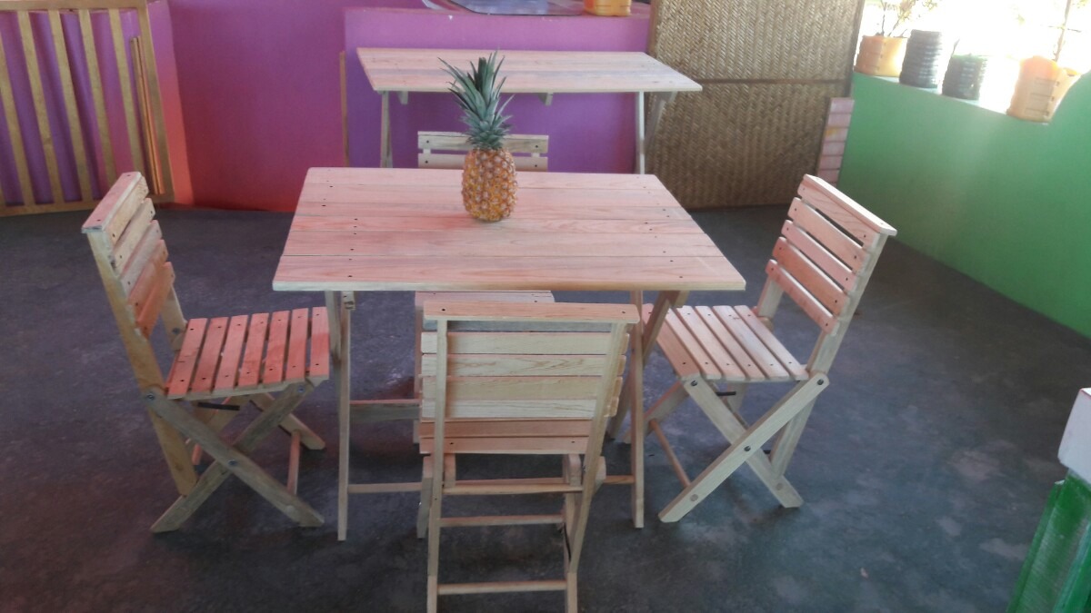 Comedor Económico 70 X 70 ,incluye 4 Sillas Reforzada - $ 2,200.00 ... Comedor Económico 70 X 70 ,incluye 4 Sillas Reforzada - $ 2,200.00 ...