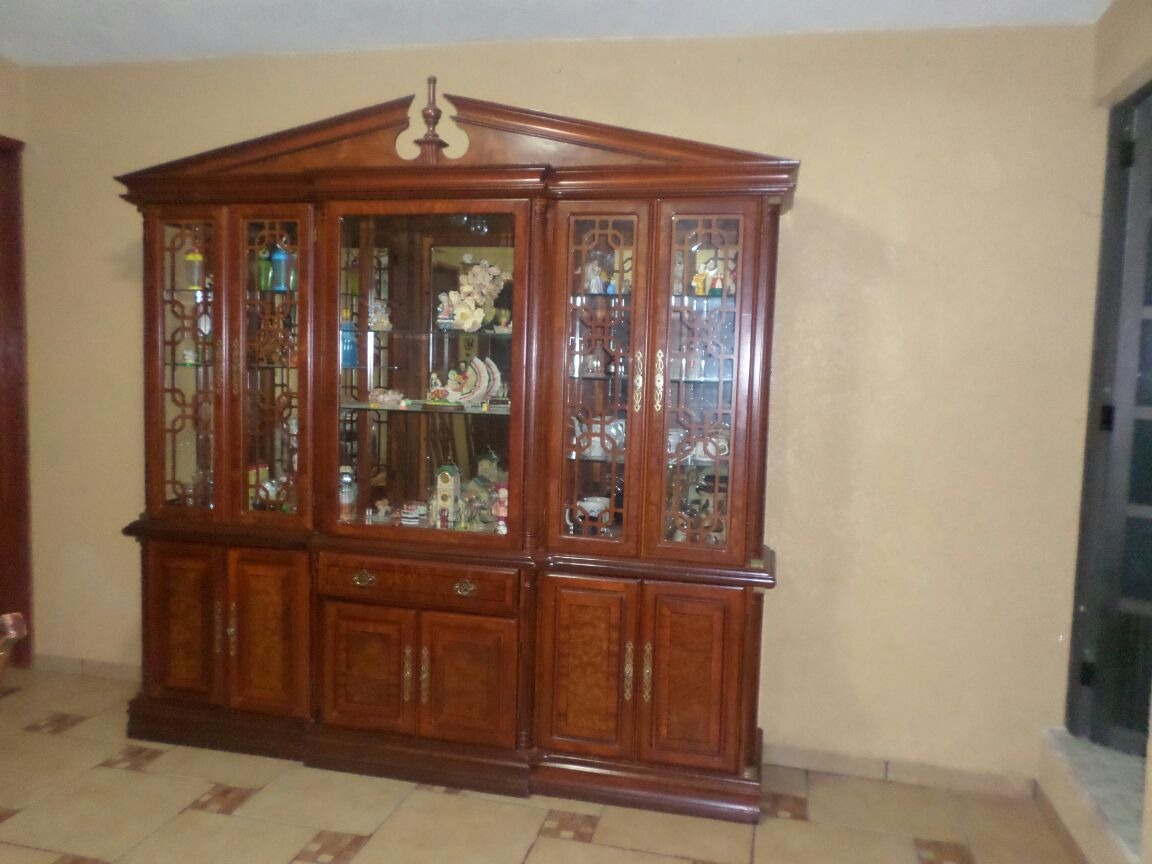 Comedor Y Vitrina Usadas - $ 25,000.00 en Mercado Libre Comedor Y Vitrina Usadas - $ 25,000.00 en Mercado Libre