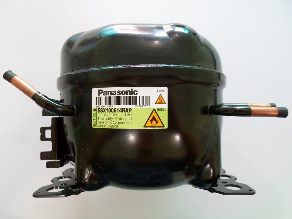 Compressor Geladeira  Panasonic Nr bt46 Nr bt47 220v 