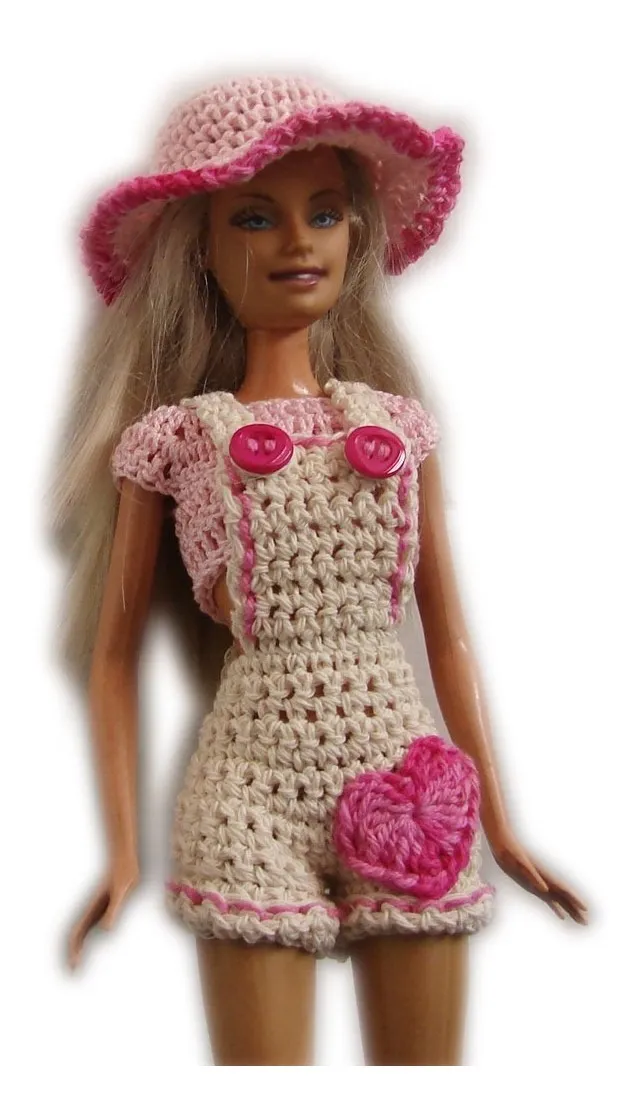 ropa tejida de barbie