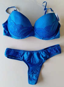 ropa interior azul