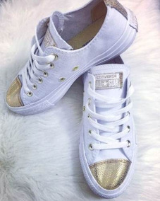 {keywor d} converse blancas doradas