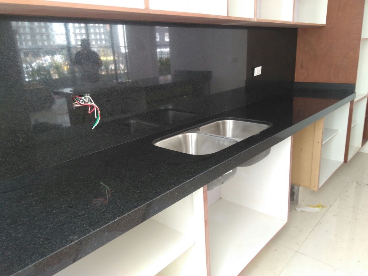 Cubiertas De Granito Negro San Gabriel 2400 Ml Instalada - $ 2,400.00
