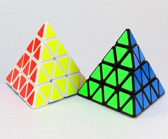 cubo de rubik piramide