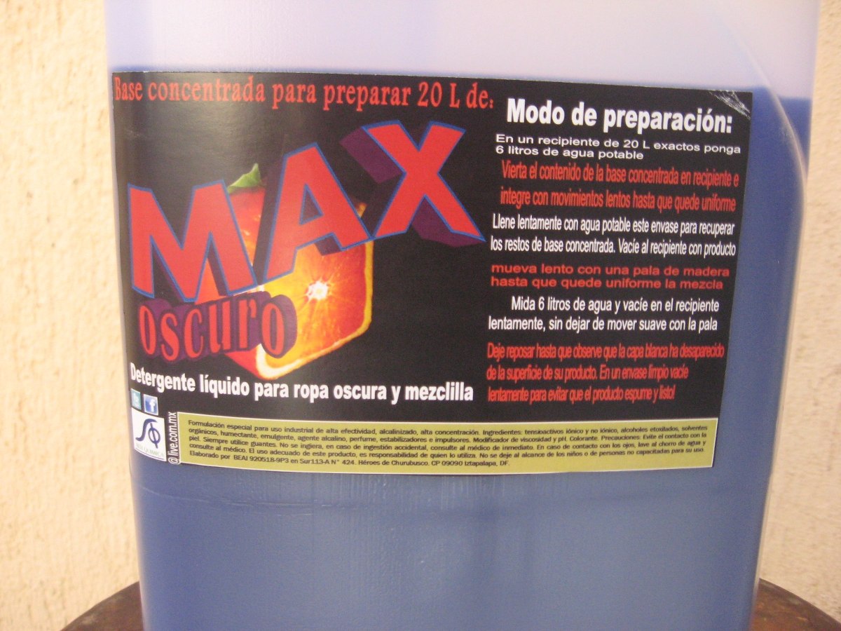 Detergente Liquido Alta Eficiencia Ropa Oscura Base 20 Litro - $ 483.00