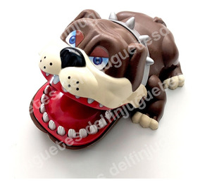 juguete de perro que muerde