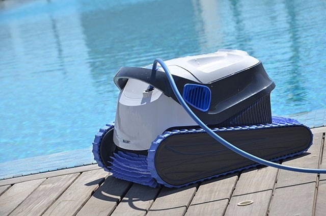 robot limpiador piscinas