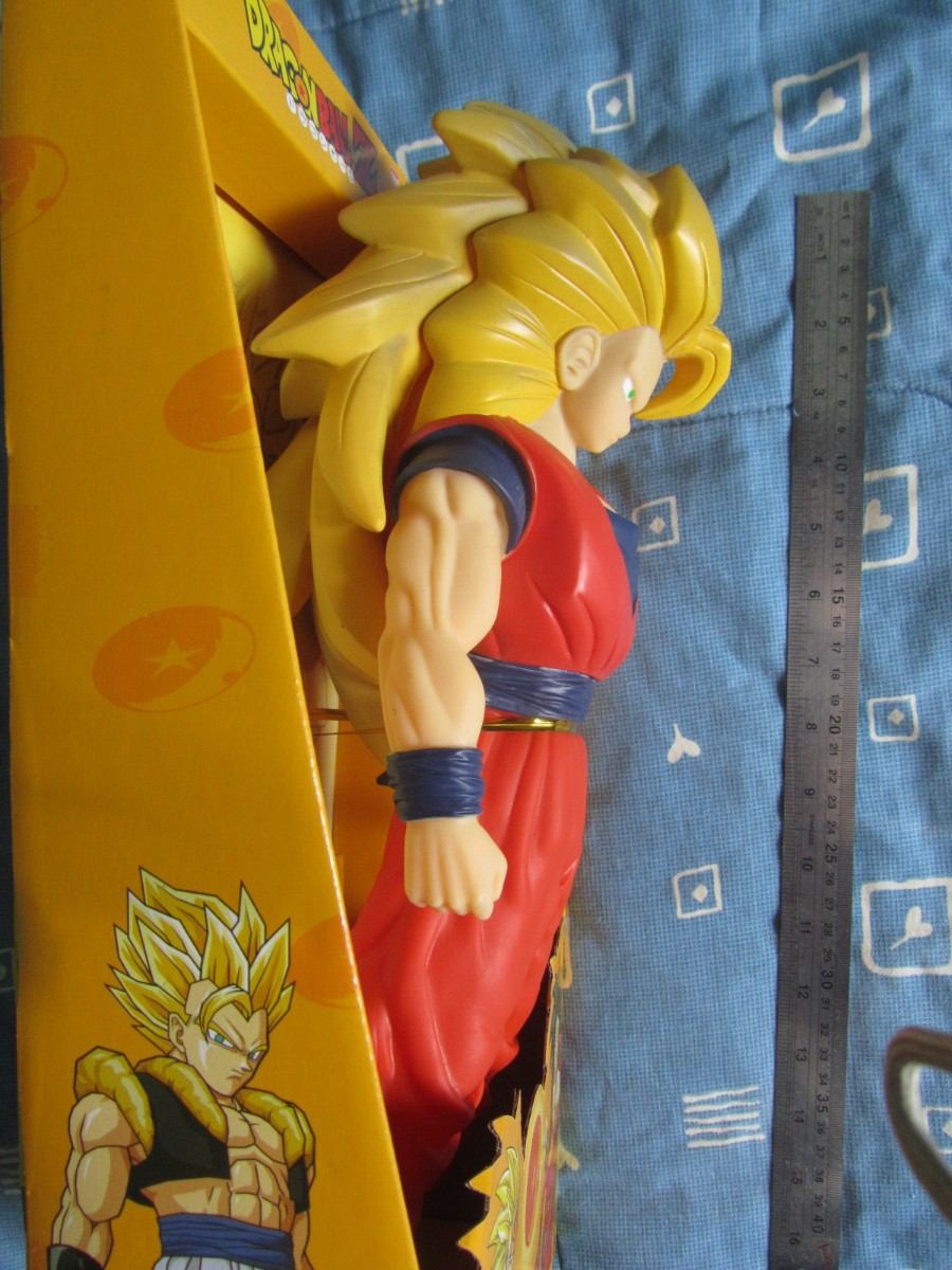 juguetes goku super sayayin