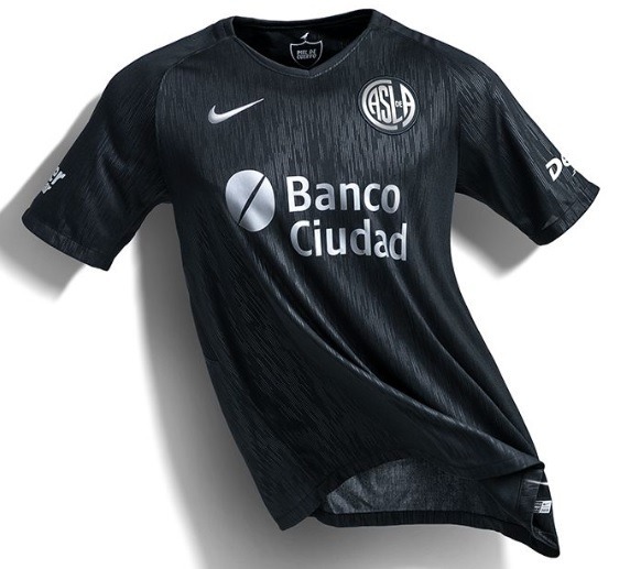 nueva camiseta de san lorenzo piel de cuervo