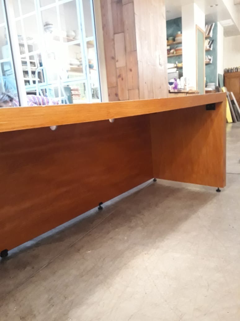 Escritorio / Mesa Ideal Oficina Diseño. - $ 4.500,00 en Mercado Libre Escritorio / Mesa Ideal Oficina Diseño. - $ 4.500,00 en Mercado Libre