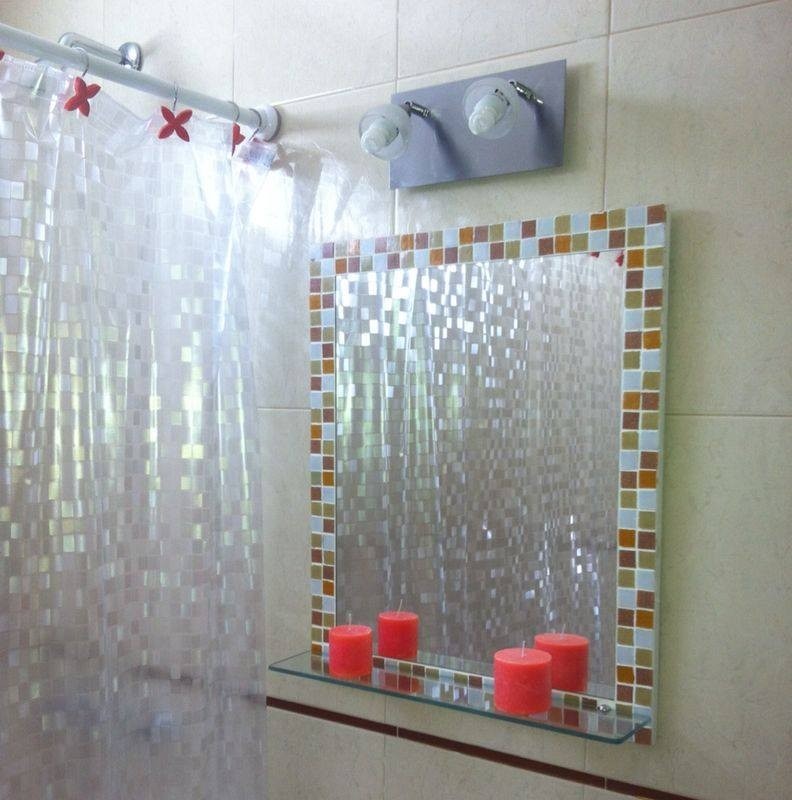 Espejo con venecitas 50x60 con estante para baño 990,00 en ... Decoración Venecitas baño