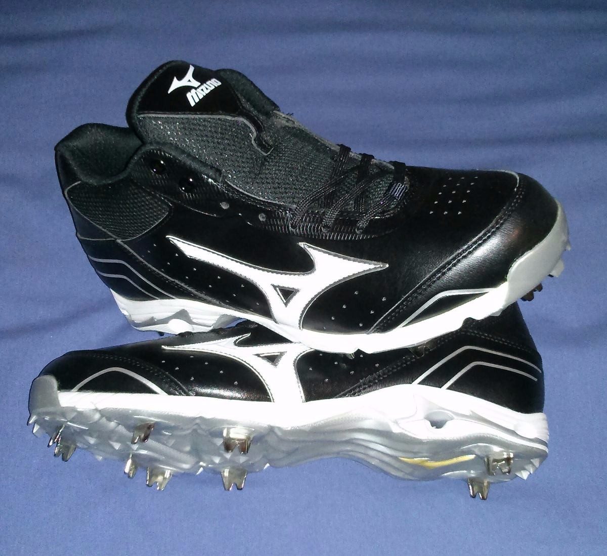 mizuno high jump spikes