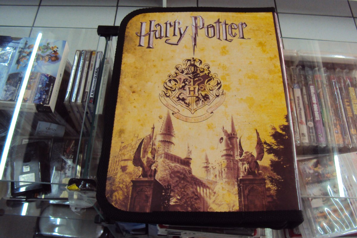 Fichário Anime Harry Potter Hogwards School - R$ 60,00 em 