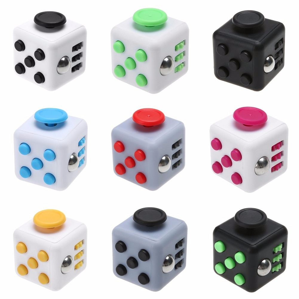 Fidget Cube Dado Cubo Grande Antiestres Tiempo Libre Garant 18900