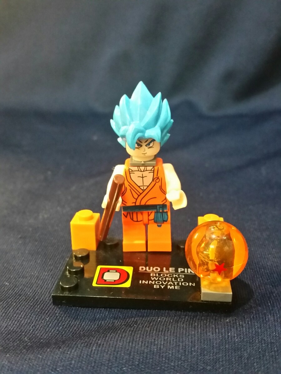 Figura Tipo Lego Dragon Ball Goku Fase Dios - $ 60.00 en Mercado Libre