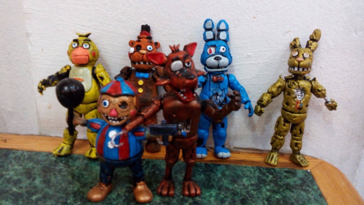 Five Nights At Freddy's Set De Muñecos Articulados - $ 150 