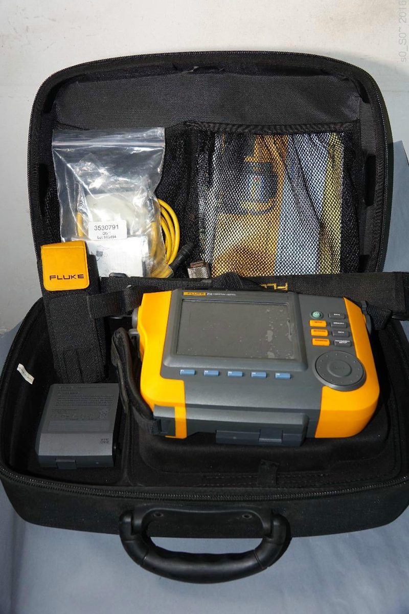 fluke-810-analizador-de-vibraciones-o-renta-del-mismo-D_NQ_NP_735425-MLM25434731278_032017-F.jpg