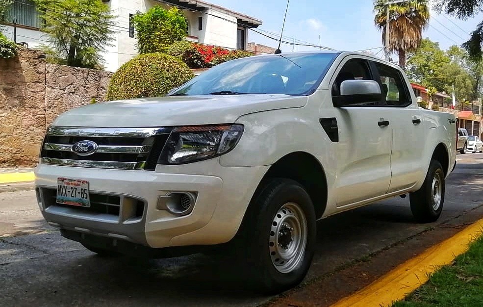 Ford Ranger 2.5 Xl Cabina Doble Mt 2016 - $ 199,000 en Mercado Libre