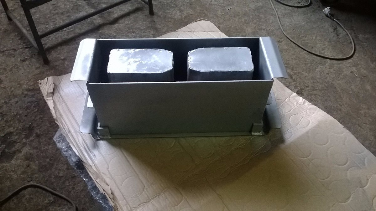 forma manual para bloco de cimento Forma manual para fazer blocos de concreto r$ 250,00 em mercado.