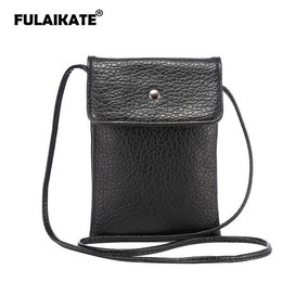 Bolso Marrón GUESS funda para teléfonos móviles de Apple iPhone 66S 4.7 Bolso Marrón GUESS funda para teléfonos móviles de Apple iPhone 66S 4.7