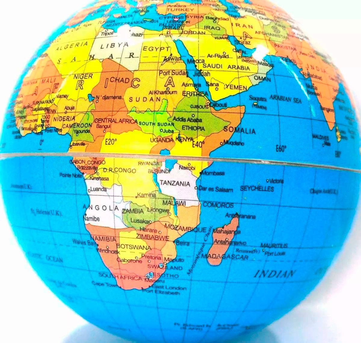 Globo Terrestre Giratório A Pilha Planeta Terra Mundo 10cm ... Globo Terrestre Giratório A Pilha Planeta Terra Mundo 10cm ...