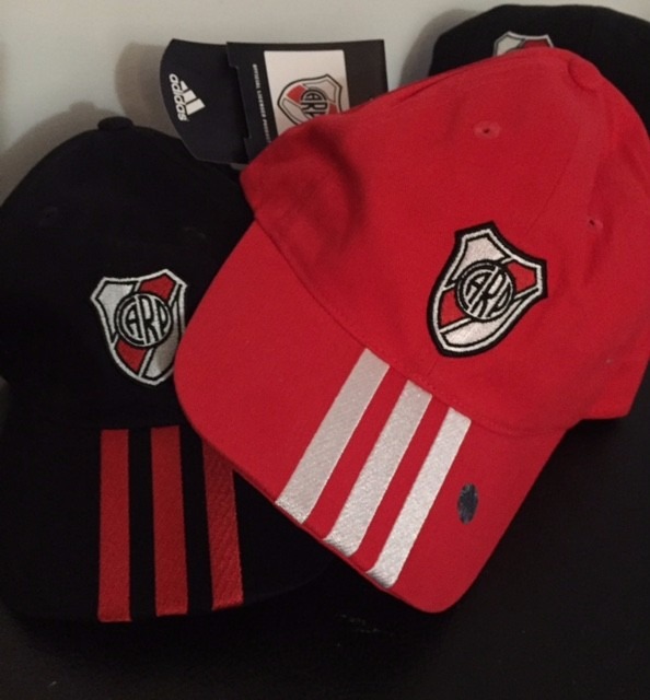 gorra de river adidas