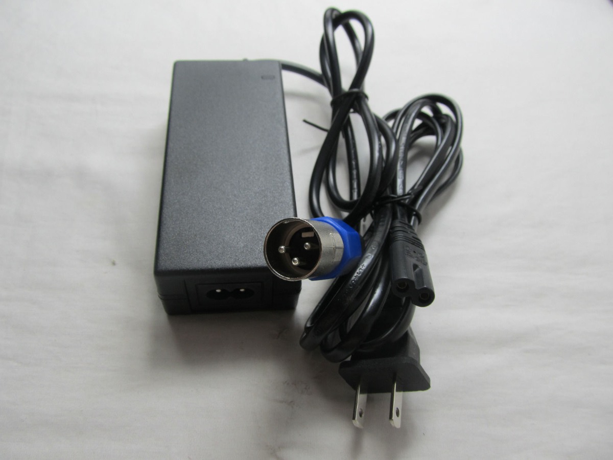 Guardian Trek 4 Scooter 24 volt 2.0 amp XLR charger NEW