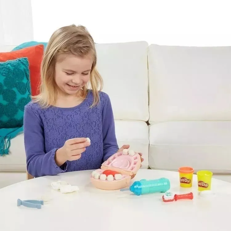 juego de dentista con masa