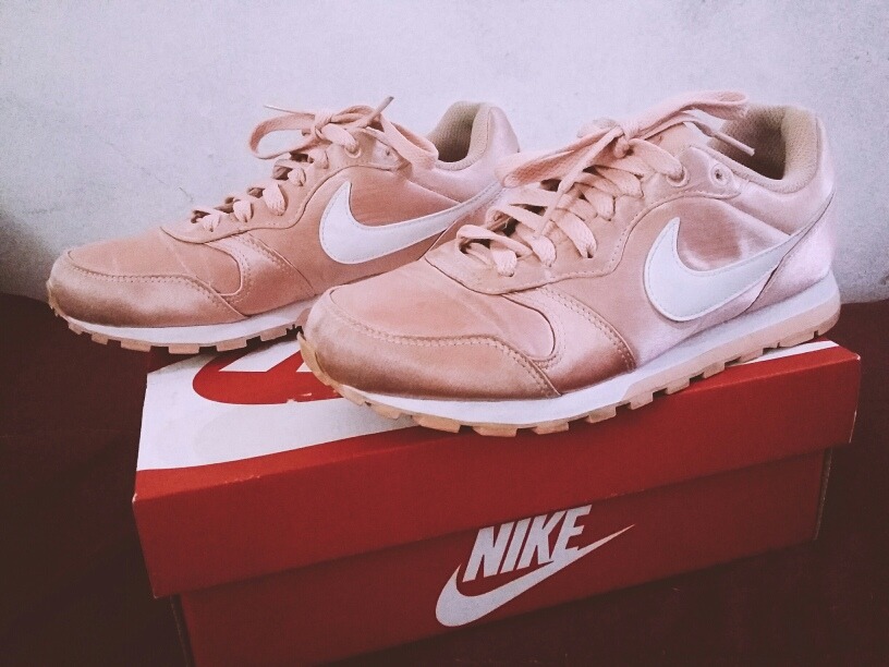 Hermosas Zapatillas Nike Mujer Rosas Md Runner 2! Talle 36! Hermosas Zapatillas Nike Mujer Rosas Md Runner 2! Talle 36!